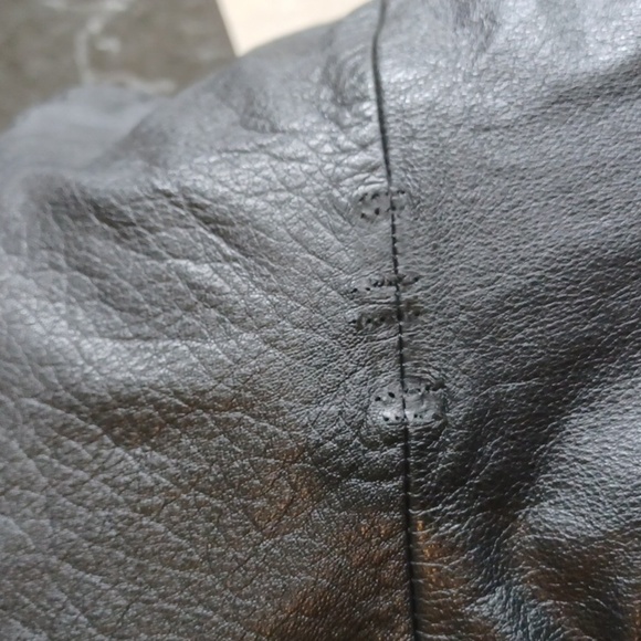 WILSONS LEATHER Zip Up Jacket XL, Y2K,  pit to pit is 25" - Picture 9 of 9